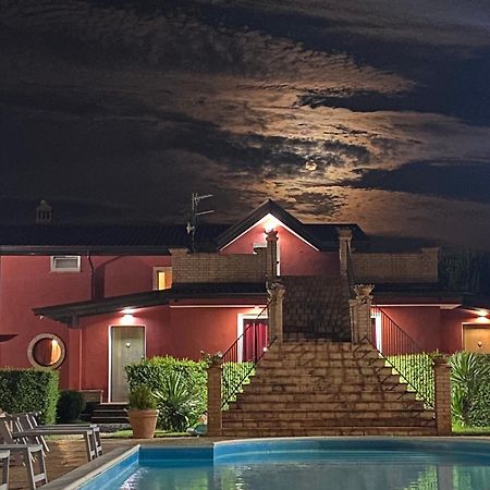 Villa Piero Bisignano ภายนอก รูปภาพ