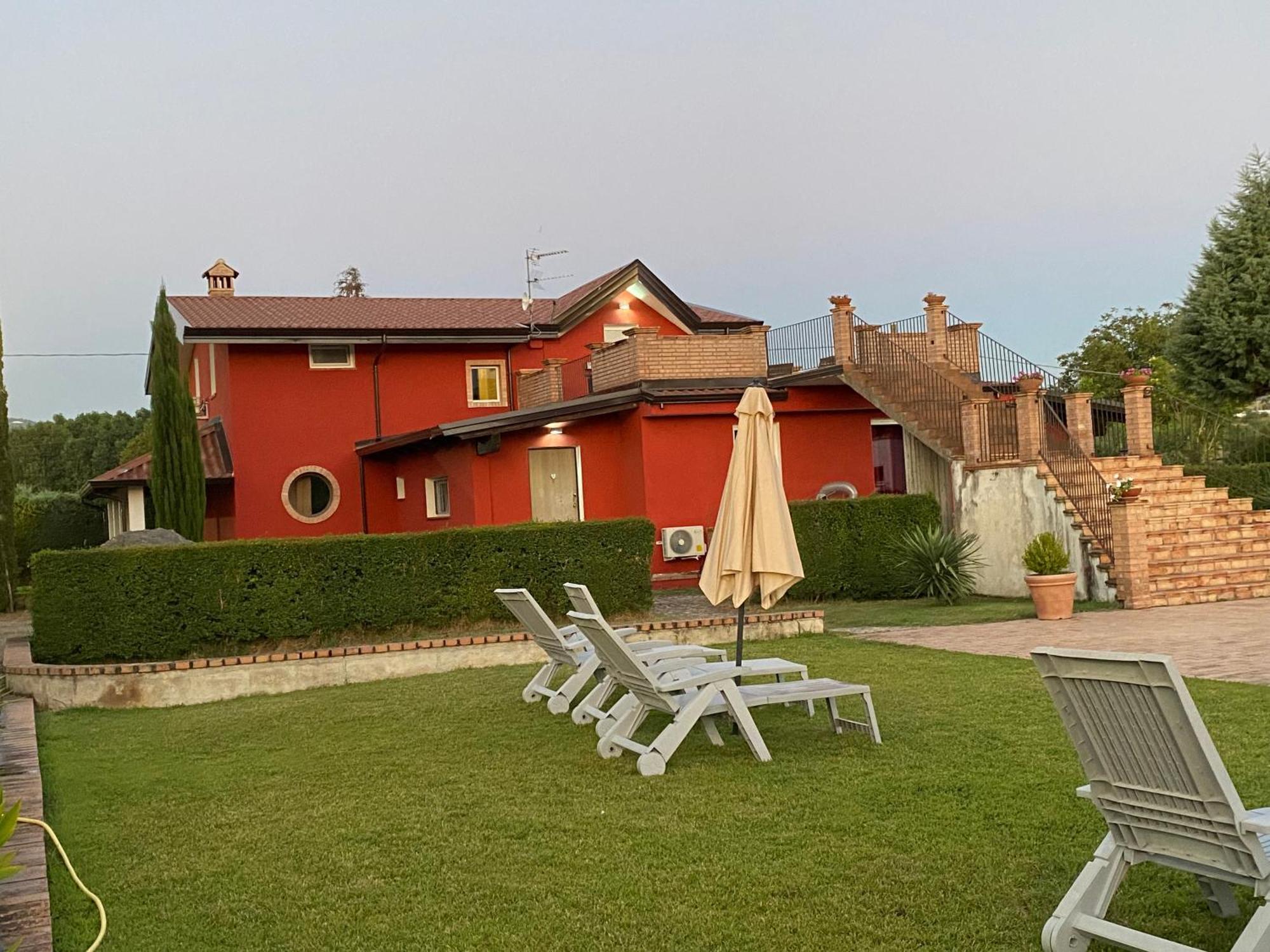 Villa Piero Bisignano ภายนอก รูปภาพ